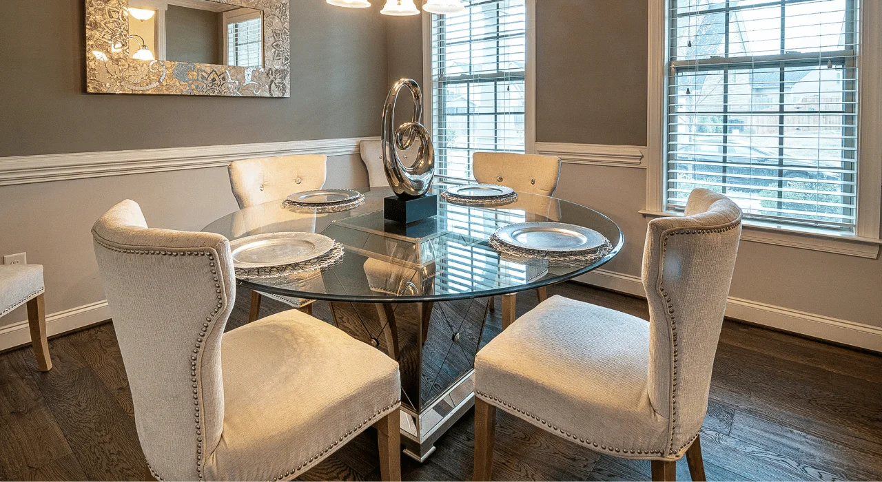 Round Glass Coffee Table for Elegancy and Versatility Round Glass Coffee Table